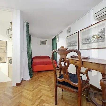 On The Steps Apartment Rome